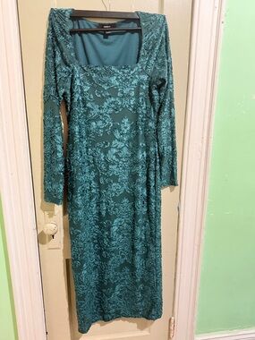 green emerald velvet dress Forever 21 Tiered Bell-Sleeve Mini Dress Black X-Small at Amazon Women's  Clothing store main image 0